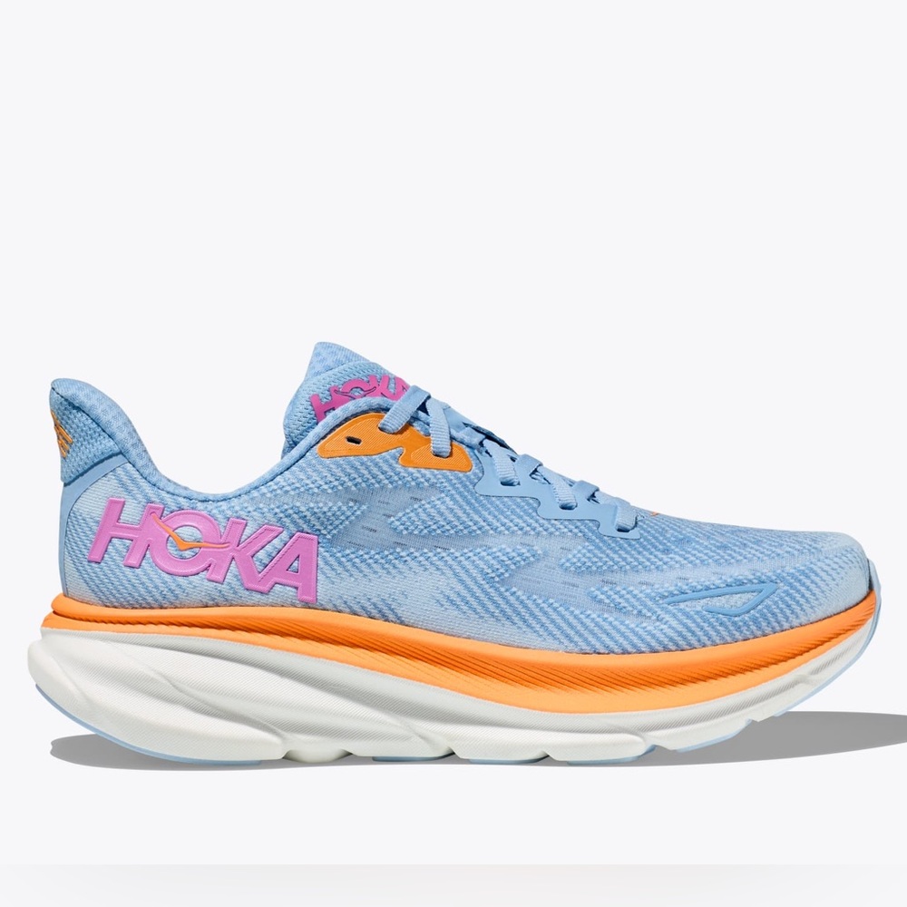HOKA Clifton 9